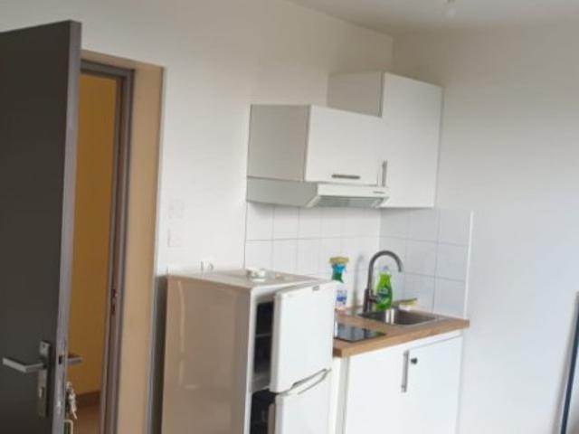 Studio location à L'Haÿ-les-Roses, Ivry-sur-seine