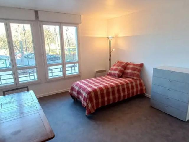 Studio location à Pontoise, L'isle-adam