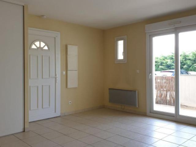 Studio location à Palaiseau, La Norville
