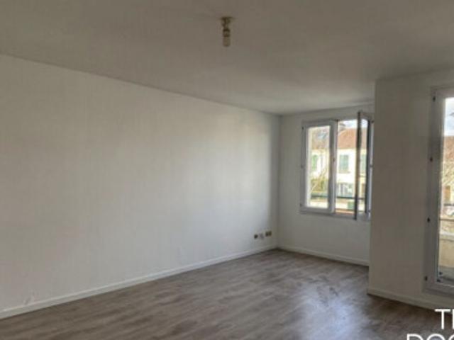 Studio location à Rodon, Le Mesnil-Saint-Denis