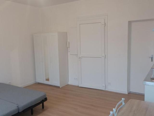 Studio location à Libourne