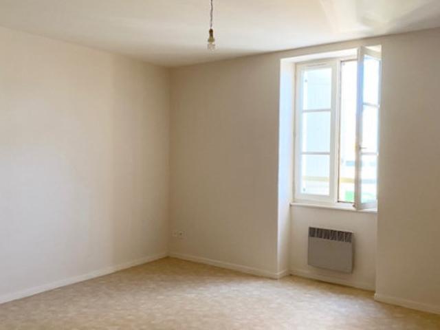 Studio location à Le Blanc, Lignac