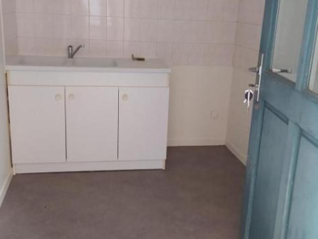 Studio location à Le Blanc, Lignac