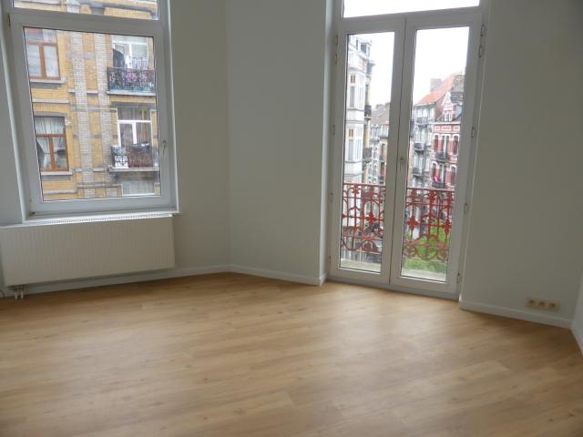 Kot location à Saint-Gilles - Sint-Gillis, Brussel-Hoofdstad - Bruxelles-Capitale