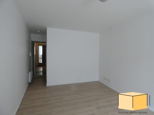 Studio location à Belley, Arbignieu