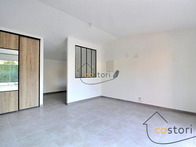 Studio location à Arrondissement de Draguignan, Draguignan