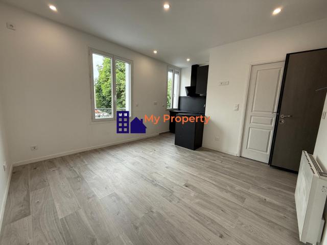 Studio location à Houilles