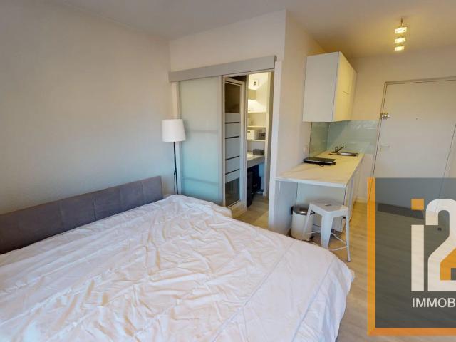 Studio location à Nîmes
