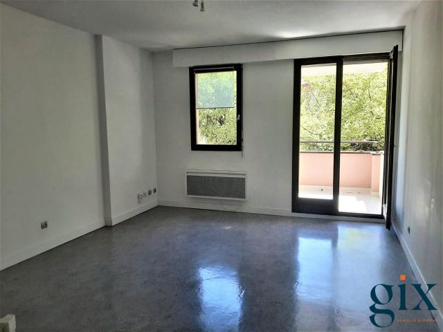 Studio location à Grenoble, Sassenage