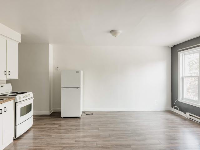 Apartment for rent in St. Leonard's, Quebec