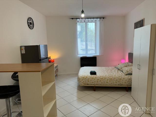 Studio location à Die, Loriol-sur-drôme
