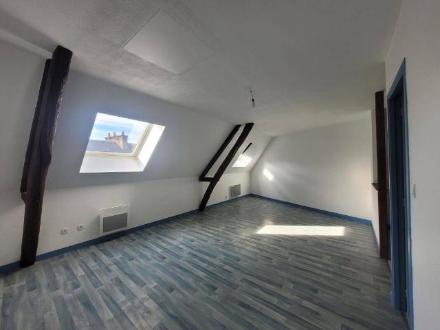 Studio location à Chateaurenaud, La Souterraine