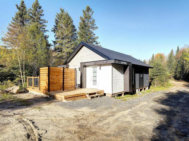 Apartment for rent in Matawinie, Quebec