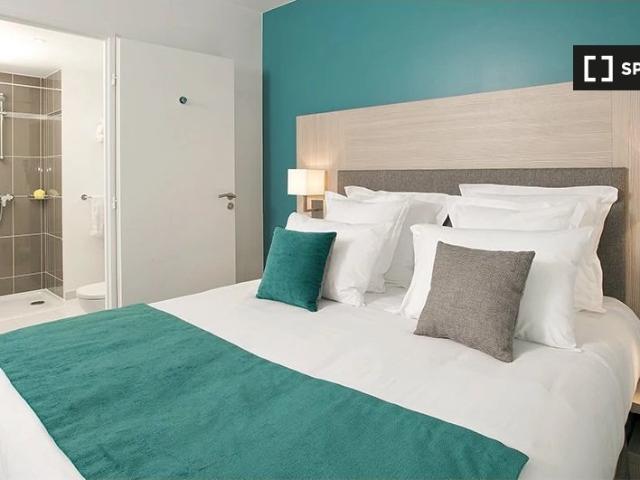 Studio location à France métropolitaine, Asnières-sur-seine