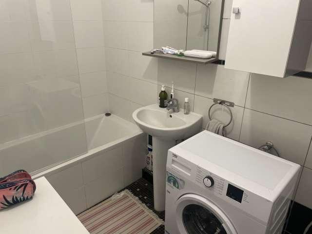 Studio location à France métropolitaine, Asnières-sur-seine