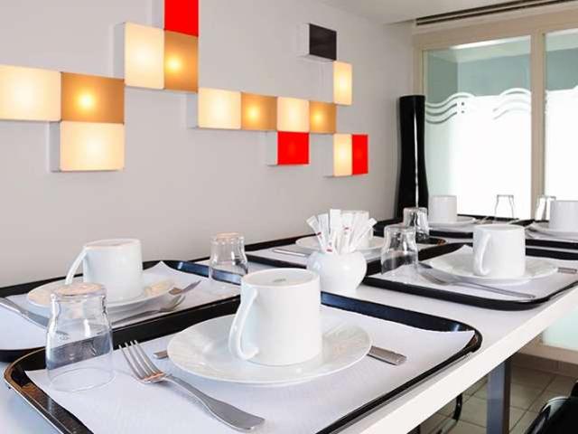 Studio location à Saint-Germain-en-Laye, Carrières-sur-seine