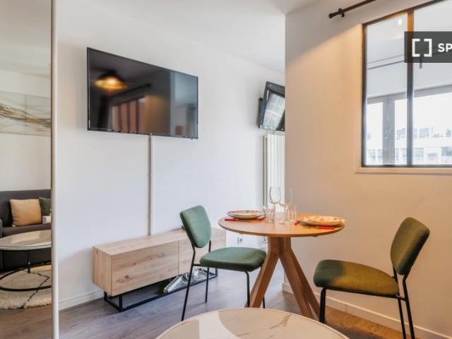 Studio location à Nanterre, Levallois-perret