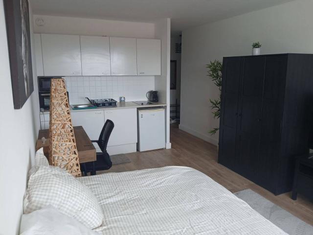 Studio location à Villevaude, Fleury-les-Aubrais