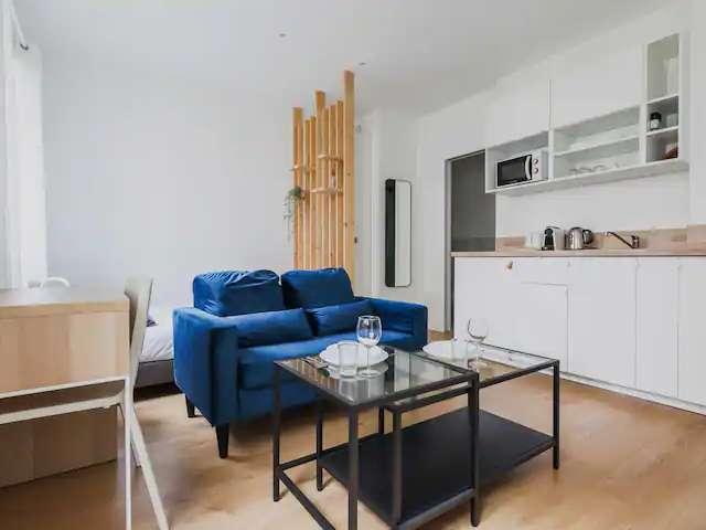 Studio location à Neuilly-sur-seine, Martinique