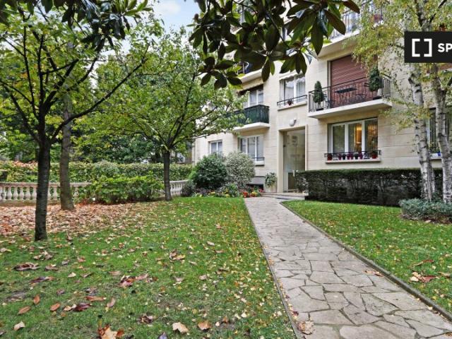 Studio location à France métropolitaine, Neuilly-sur-seine