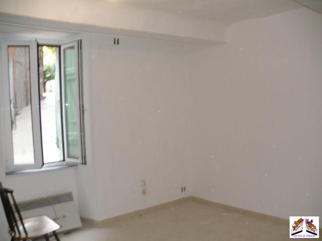Studio location à Brignoles, Rians