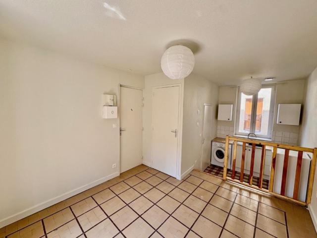 Studio location à Roanne