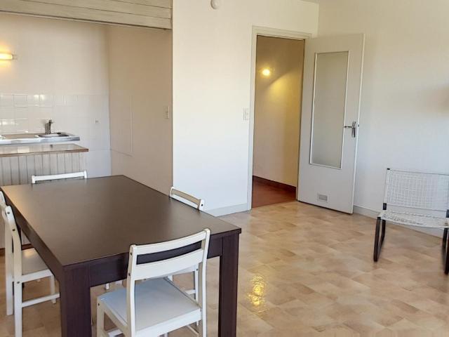 Studio location à Roanne