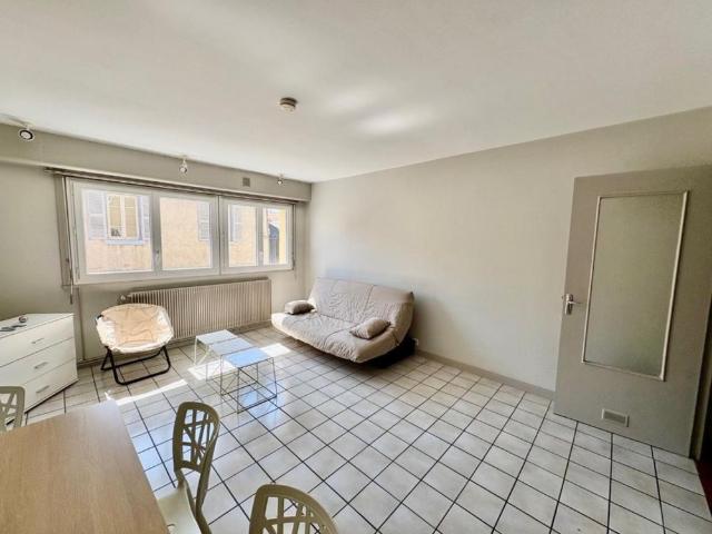 Studio location à Roanne