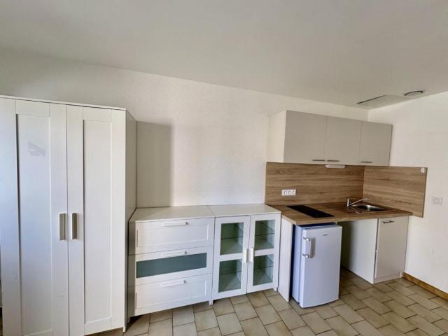 Studio location à Roanne