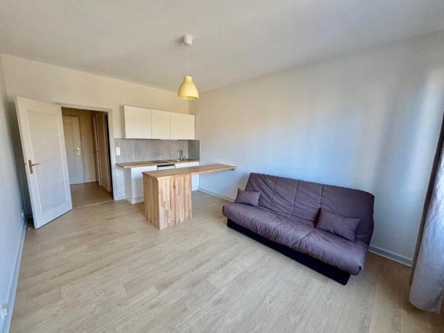 Studio location à Roanne
