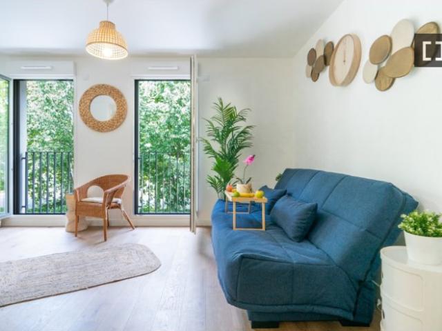 Studio location à Nanterre, Rueil-malmaison