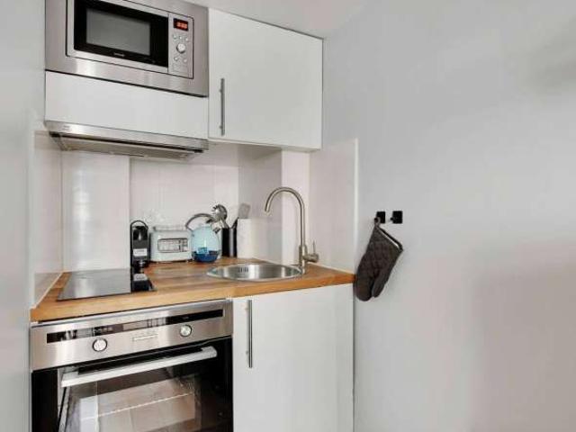 Studio location à Paris, Île-de-France