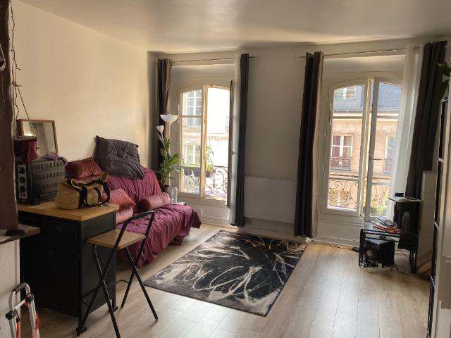 Studio location à Notre-Dame, Versailles