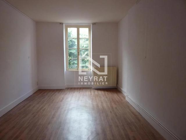 Studio location à Autun