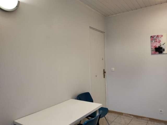 Studio location à L'Haÿ-les-Roses, Villejuif