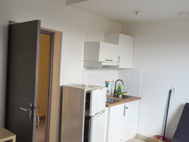 Studio location à L'Haÿ-les-Roses, Ivry-sur-seine