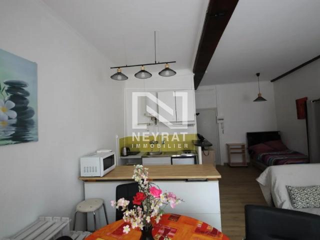 Studio location à Louhans-Châteaurenaud, Louhans