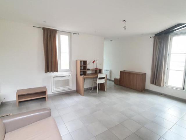 Studio location à Saint-André, Marseille