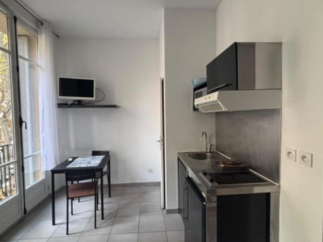 Studio location à Saint-André, Marseille