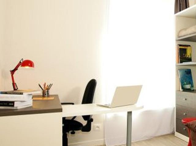 Studio location à Palaiseau, Massy
