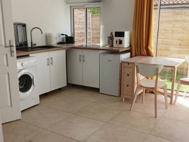 Studio location à Bordeaux, Mérignac