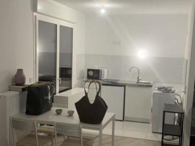 Studio location à Bobigny, Vaux-montreuil