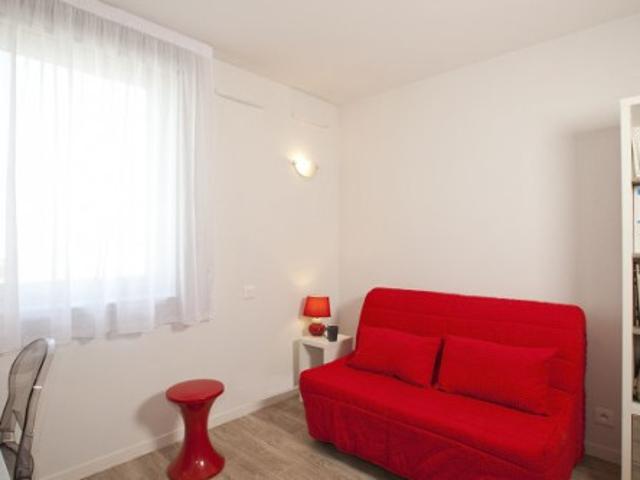 Studio location à France métropolitaine, Nanterre