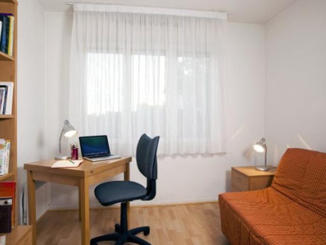 Studio location à Quartier du Centre, Nanterre