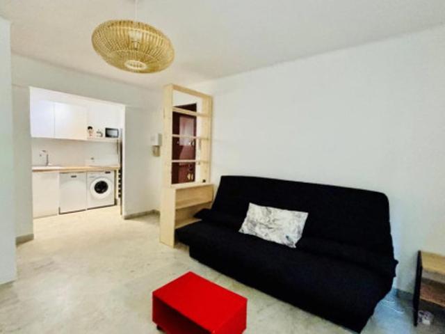 Studio location à Quartier Jean-Médecin, Nice