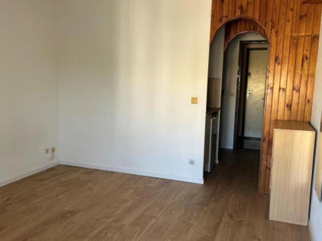 Studio location à Nîmes