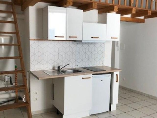 Studio location à Nîmes