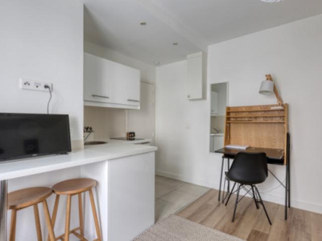 Studio location à Nanterre, Clichy