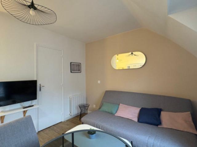 Studio location à Nanterre, Clichy