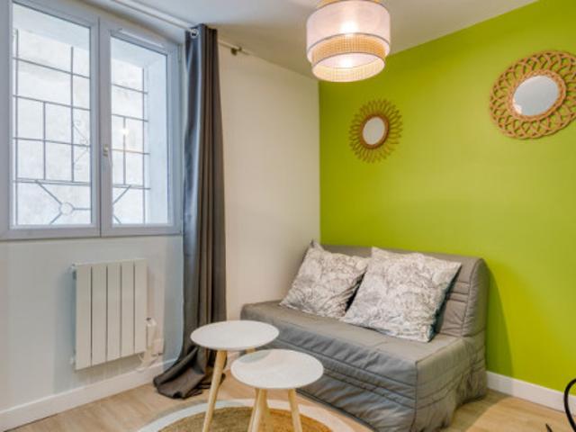 Studio location à Nanterre, Clichy